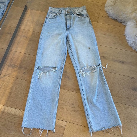 Zara Denim - Zara Light Blue Distressed Women's Jeans